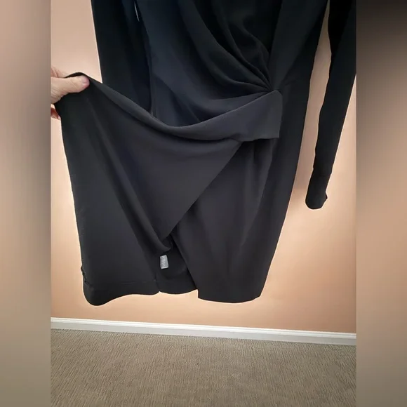 Tommy Hilfiger NWT Dress - Picture 4 of 8